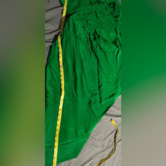 Brand new, salwar suit with Banarasi dupatta,pure fabric with embroidery - Picture 4 of 13